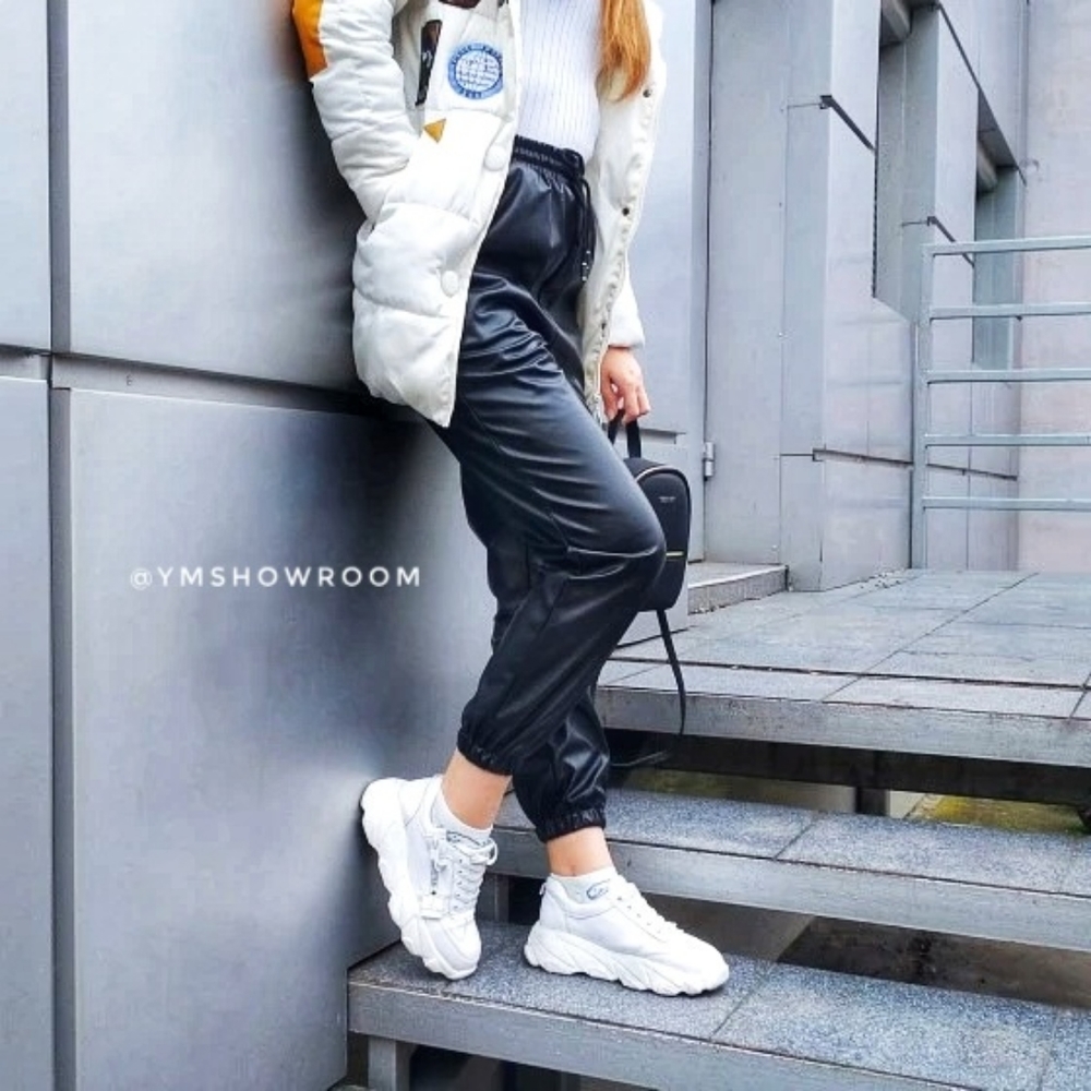 🔥1 Left🔥Faux leather joggers - Picture 2 of 7